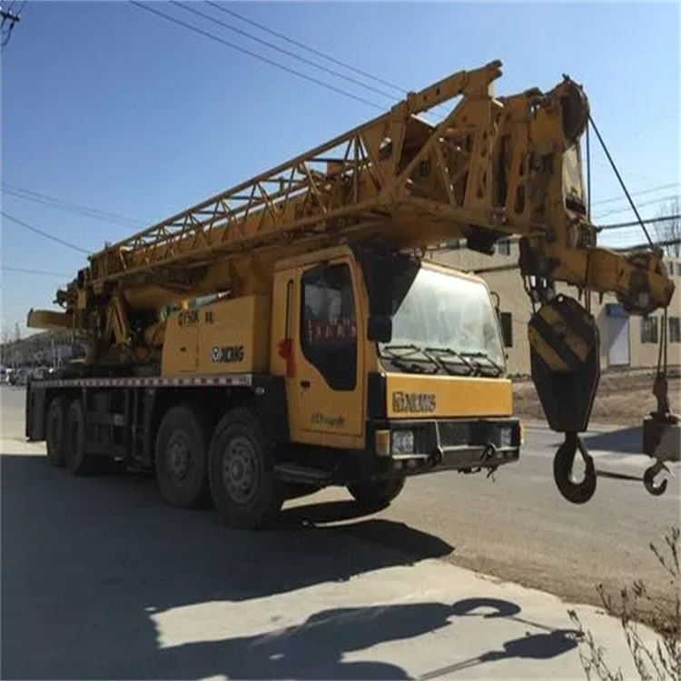 猇亭哪里有专业吊车出租